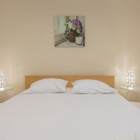 Martim Moniz Charming By Lisbon Village Apartments Экстерьер фото